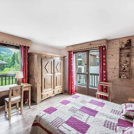 A Megeve, 3 Chambres, Proche Centre, Piscine, Tennis, Cheminee, Parking, Classe 3 Etoiles - Fr-1-453-139 Apartment Megeve